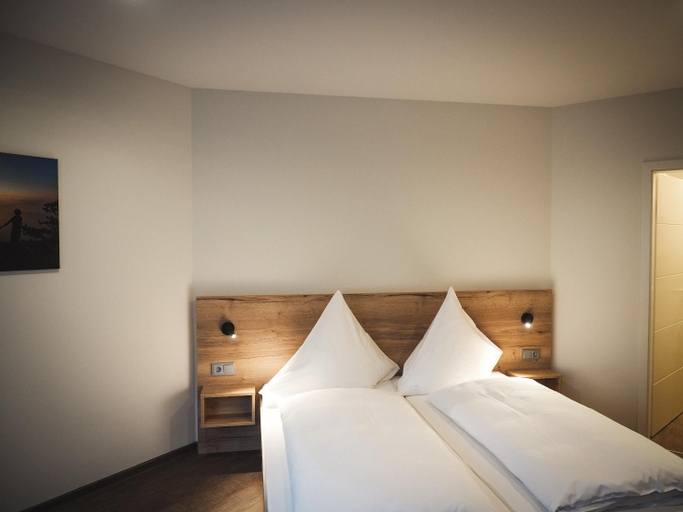 Bedroom 2, Landgasthof Zum Stern, Bad Kissingen