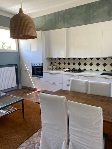 Dining Room 8