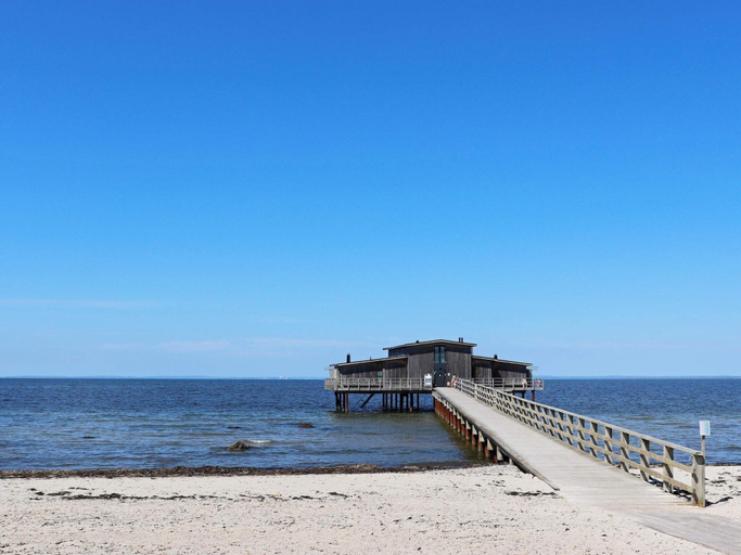 Beach 4, 9 Person Holiday Home in Bastad, Båstad