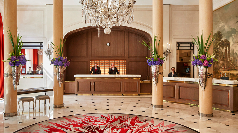 Public Area 5, Hôtel Plaza Athénée - Dorchester Collection, Paris