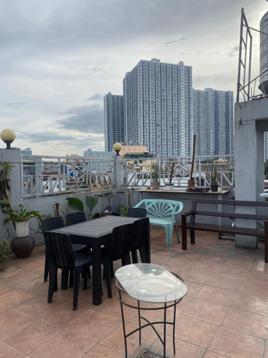 Facilities 5, Bagobantay Suite, Quezon City
