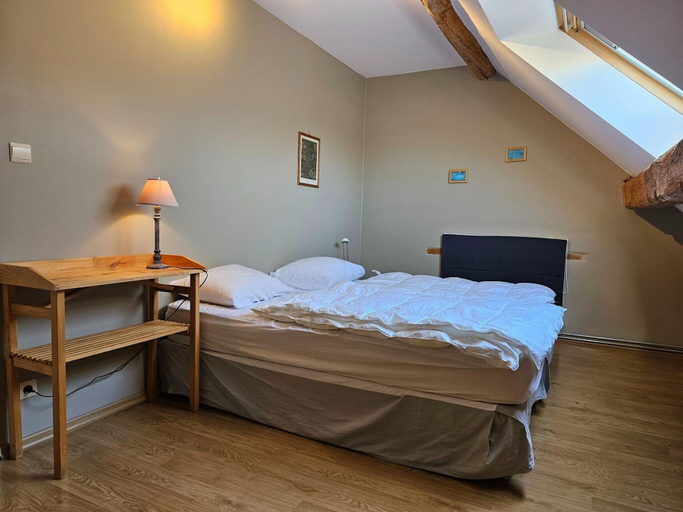 Room 5, Holiday Home in Wallonie With Terrace, Liège