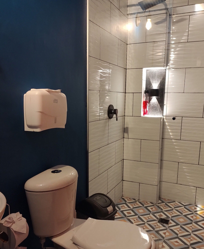 Bathroom, Casa Primavera Hostal, Medellín