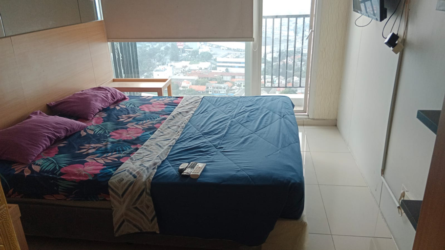 Bedroom 5, TreeparkCity Cikokol By Troom, Tangerang