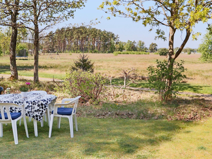 Dining 3, 5 Person Holiday Home in Bastad, Laholm