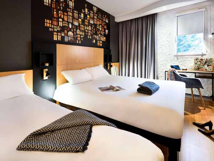 Bedroom 17