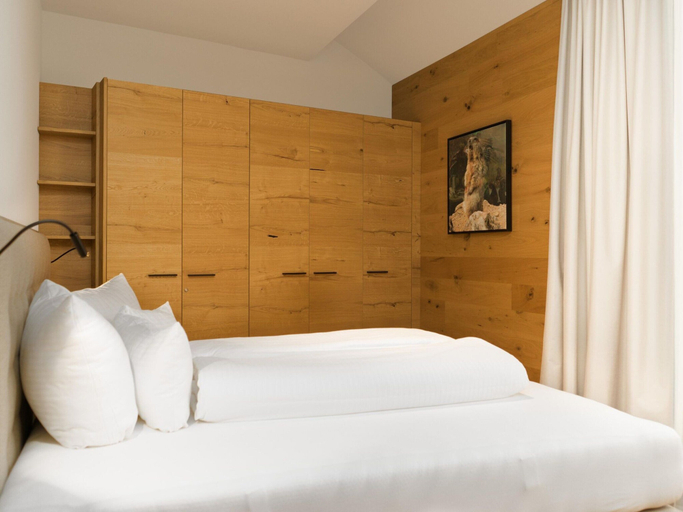 Others 5, Apartment in Schrocken Near Ski Arlberg, Bregenz