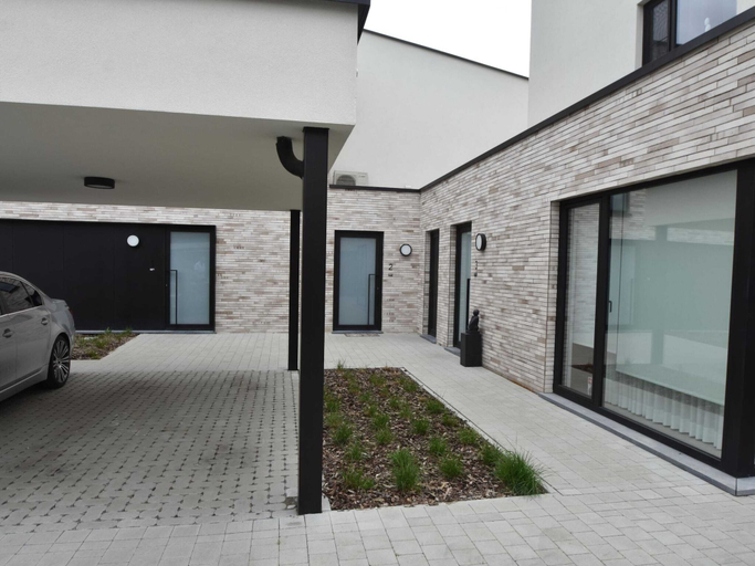 Exterior 5, Modern Holiday Home in Maasmechelen With Sauna, Limburg