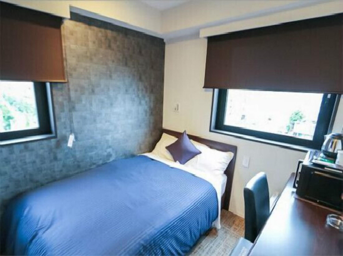 Bedroom 13