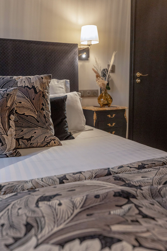 Bedroom 10