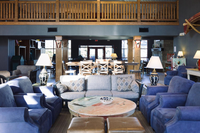 Public Area 3, Wildwood Lodge, Polk