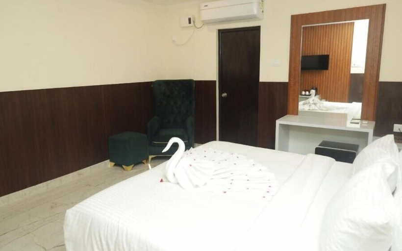 Bedroom 2, Hotel Dusk and Dawn, Ramanathapuram