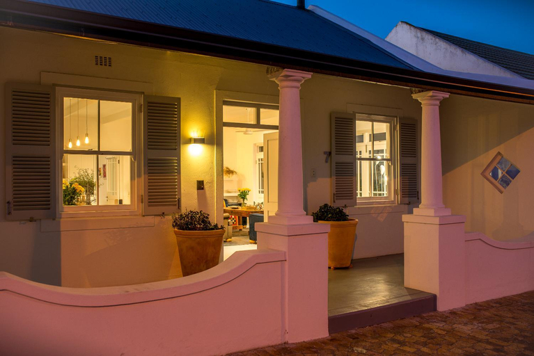 Others 4, The Vishuis, Overberg