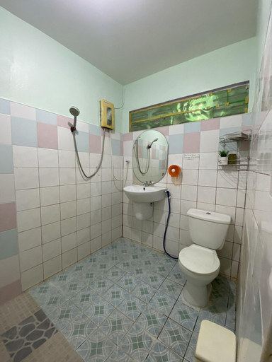 Bathroom 4, Nan inn Bungalow, Phuket Island