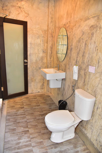 Bathroom 5, Lullaby Boutique Resort, Thap Sakae