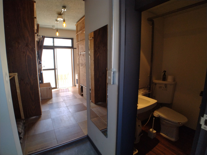 Bathroom 5, Guest House Ponkotan - Hostel, Tōyako