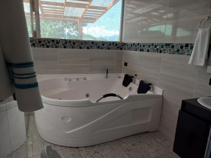 Bathroom 4, Hotel cabanas sol paz DF, La Vega