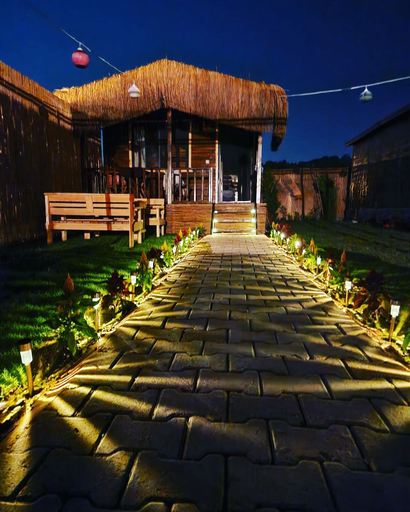 Exterior 3, Sare Suit Bungalow, Kale