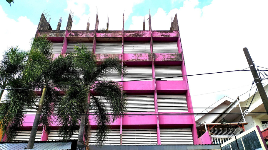 Exterior & Views 1, Batu Putih Homestay, Makassar