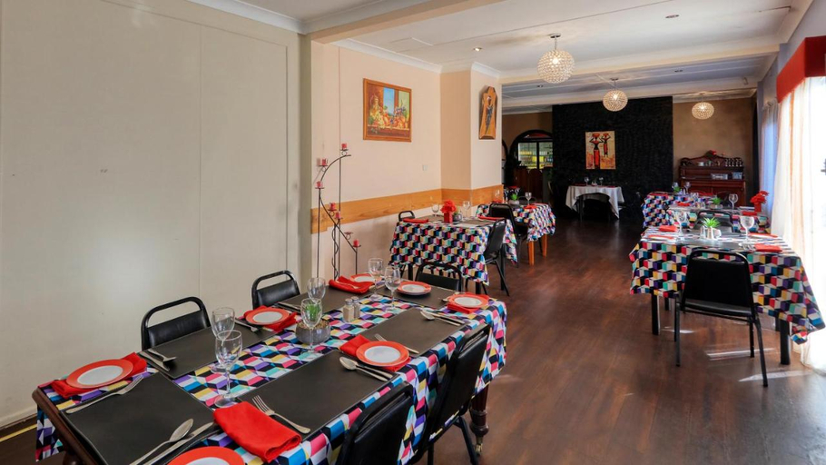 Food & Drinks 5, Townview Motel, Mount Isa