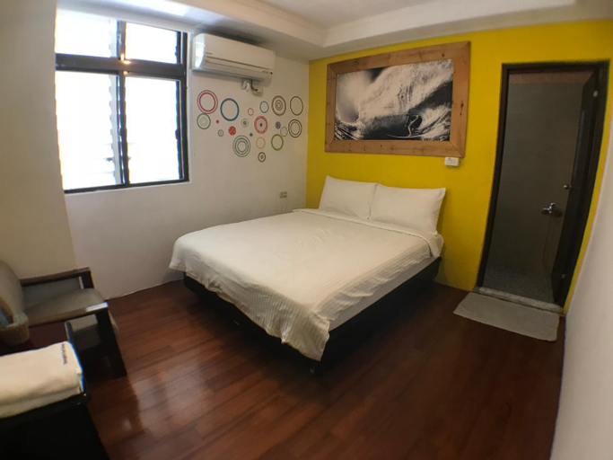 Bedroom 2, DongHe Hostel & Surf Shop, Taitung