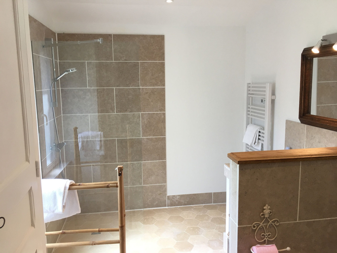 Bathroom 5, Le Moulin du Bas Pesé, Loir-et-Cher