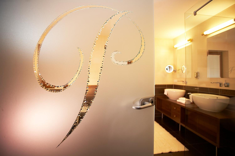 Bathroom 3, Hotel Platzer Superior, Schwaz