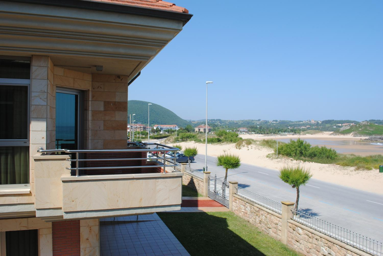 Others 5, Apartamentos Maritimo Ris con garaje, Cantabria