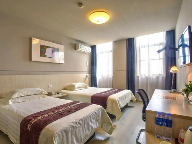 Bedroom 2, Jinjiang Inn Ningbo Gaojiao Zone Chongjiang East Road Metro Station Siming East Road, Ningbo