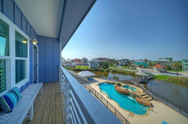 Sport & Beauty 4, Lost Chancla by Avantstay 5 Min to Beach + Pool, Nueces