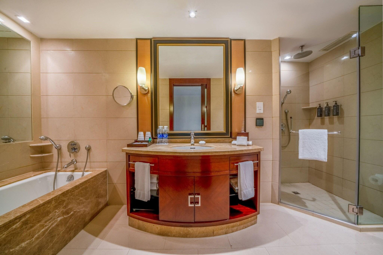 Bathroom 25