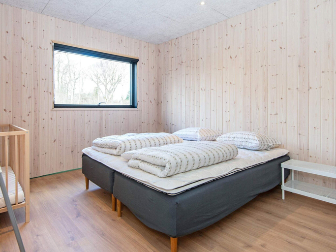 Bedroom 2, 4 Star Holiday Home in Glesborg, Norddjurs