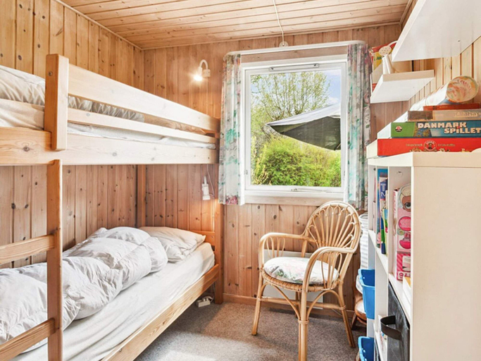 Room 2, 6 Person Holiday Home in Nykobing Sj, Odsherred