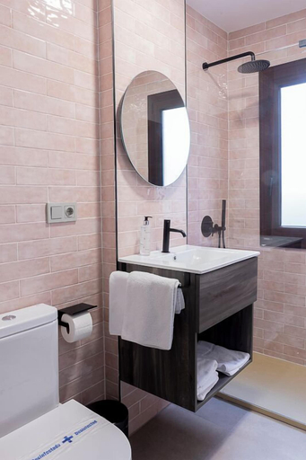 Others 4, Pension - Venta de Terreros, Almería