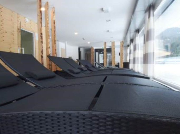 Spa treatment 4, Flat in Arlberg Near Ski Slopes & Sauna, Bludenz