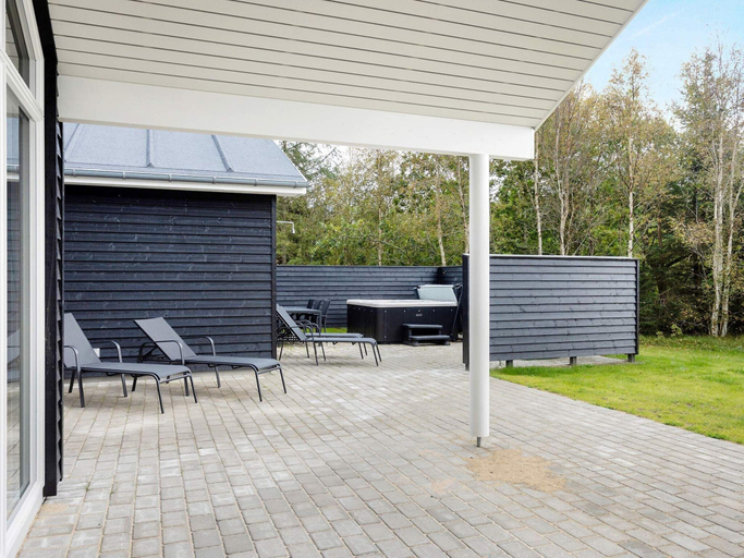 Others 5, 5 Star Holiday Home in Albaek, Frederikshavn