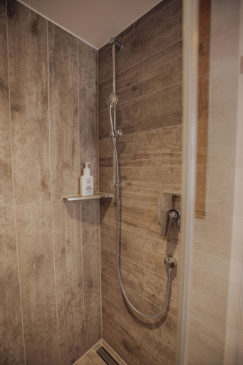 Bathroom 5, Altstadtmittehotel, Ansbach