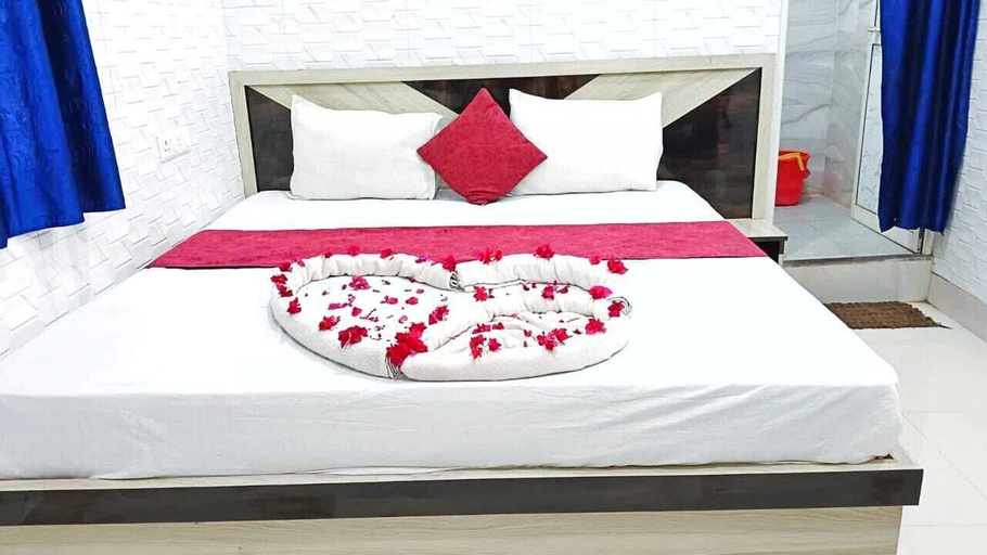 Bedroom 3, Swastik Hotel, Deoghar