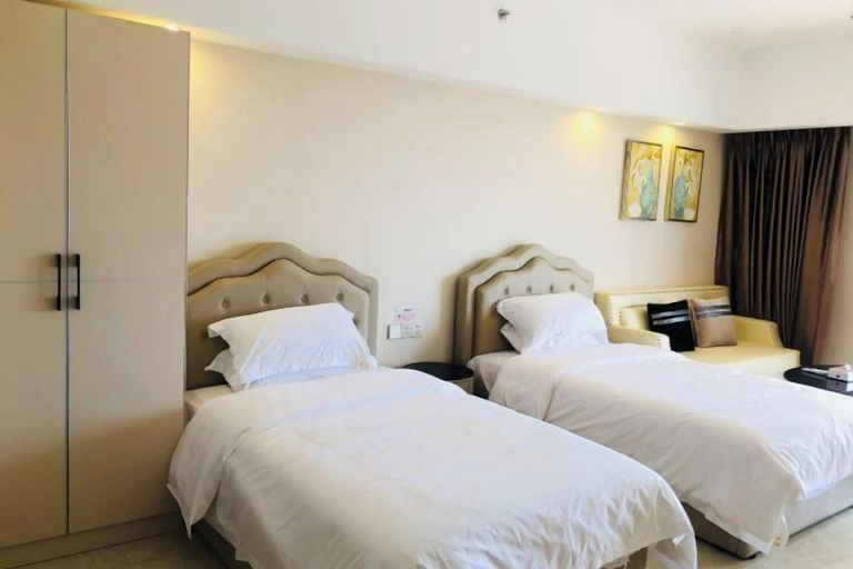 Bedroom 3, Peninsula Holiday Hotel, Chaozhou