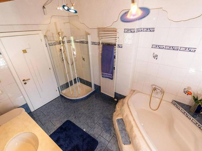 Bathroom 5, Chalet in Kundl Near Ski Juwel, Kufstein