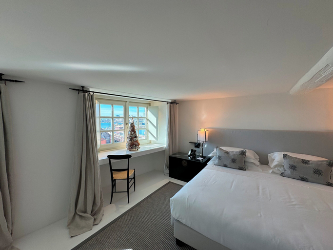 Bedroom 22