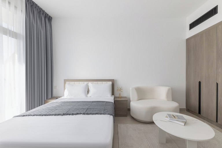 Room 2, Shining studio in Laya Heights, Dubai