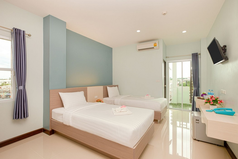 Bedroom 28