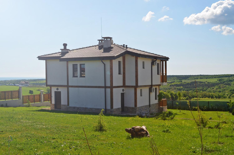 Others 3, Vis Velika, Tsarevo