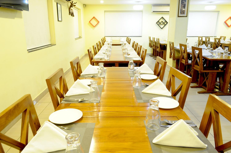 Food & Drinks 3, Comfort Stay, Nellore