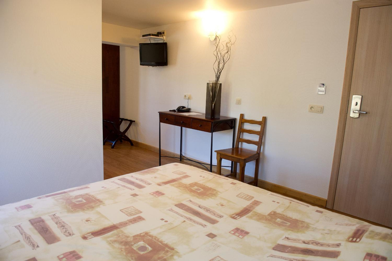 Bedroom 14