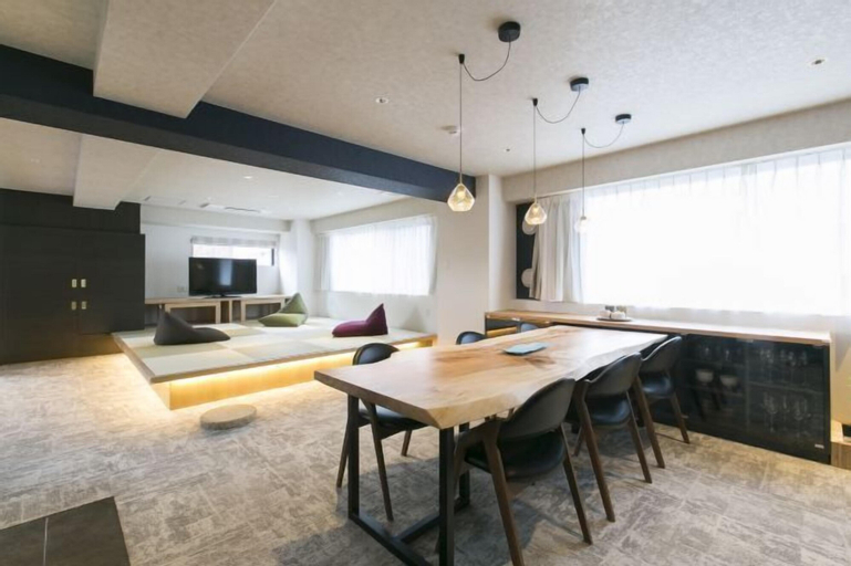 Dining Room 6