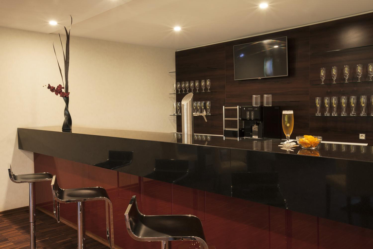Others 3, Aparthotel DeLuxe, Ostalbkreis