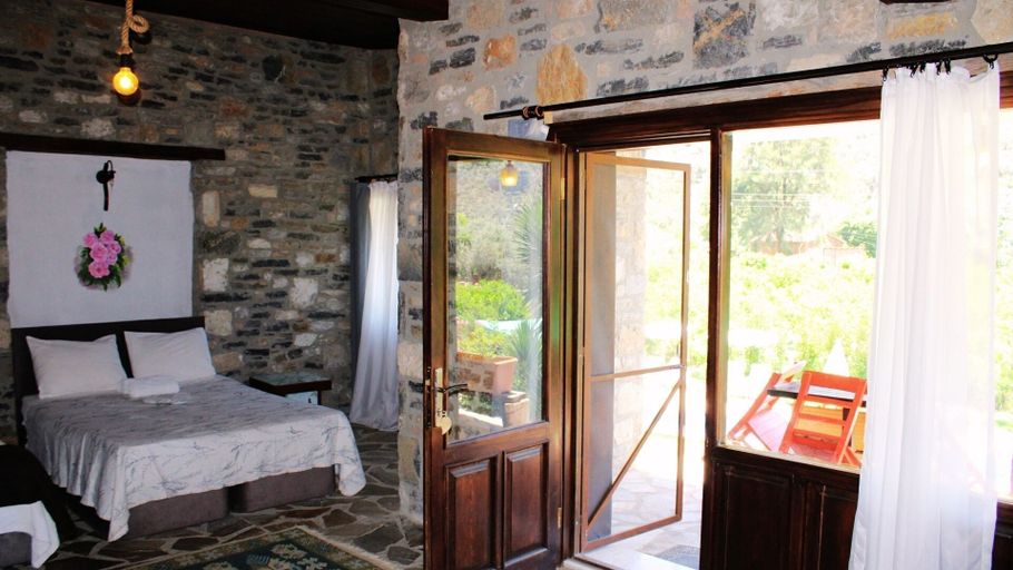 Bedroom 4, Pir Efes Konakları, Selçuk