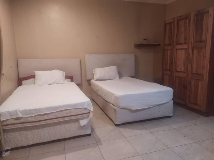 Bedroom 2, Salt Garden Inn, Kinondoni